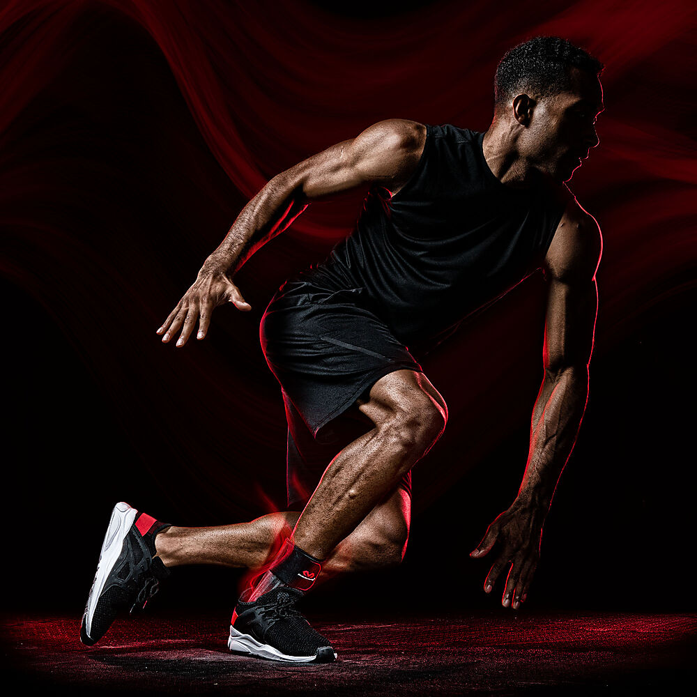 4302R-BK_Phantom 2 Ankle Brace Black_Lifestyle 2.jpg