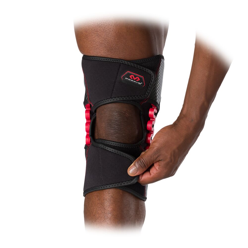 30590R-BK_NRG Knee Over Wrap w Spring Hinge Easy-On Black_Detail 3.png