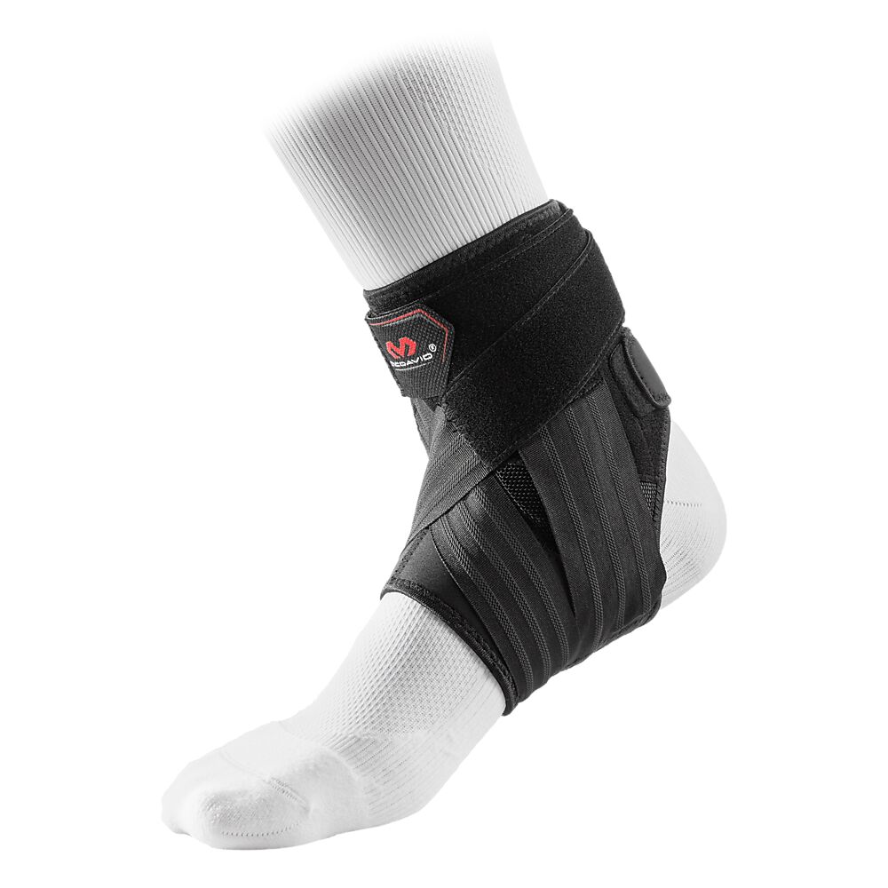4305R-BK_Phantom 3+ Ankle Brace Black_Side.png